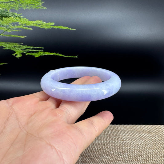 "Goddess of Compassion" Genuine Burmese Jadeite Jade Guanyin Necklace